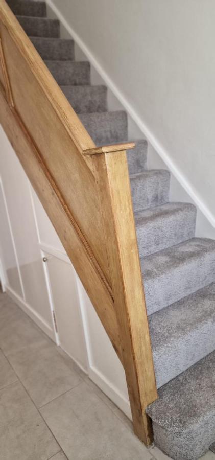 Shm Stays Leicester. Newly Renovated!! 15 Min Drive From City Centre, University. 9 Min Drive To Leicester City Stadium, 5 Min Drive To M1 & M69. 2 Min Walk To Bus Stop. Eksteriør billede