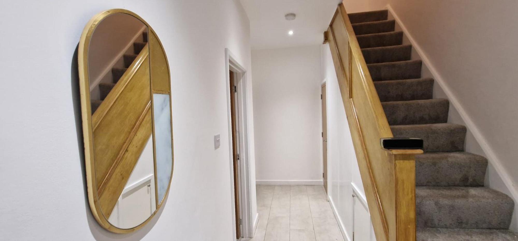 Shm Stays Leicester. Newly Renovated!! 15 Min Drive From City Centre, University. 9 Min Drive To Leicester City Stadium, 5 Min Drive To M1 & M69. 2 Min Walk To Bus Stop. Eksteriør billede